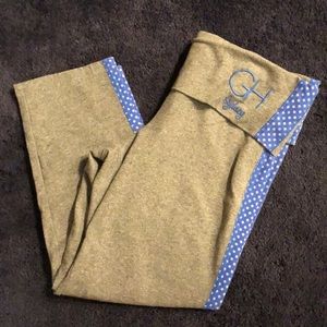 🌑 Gilly Hicks Cropped Yoga Leggings